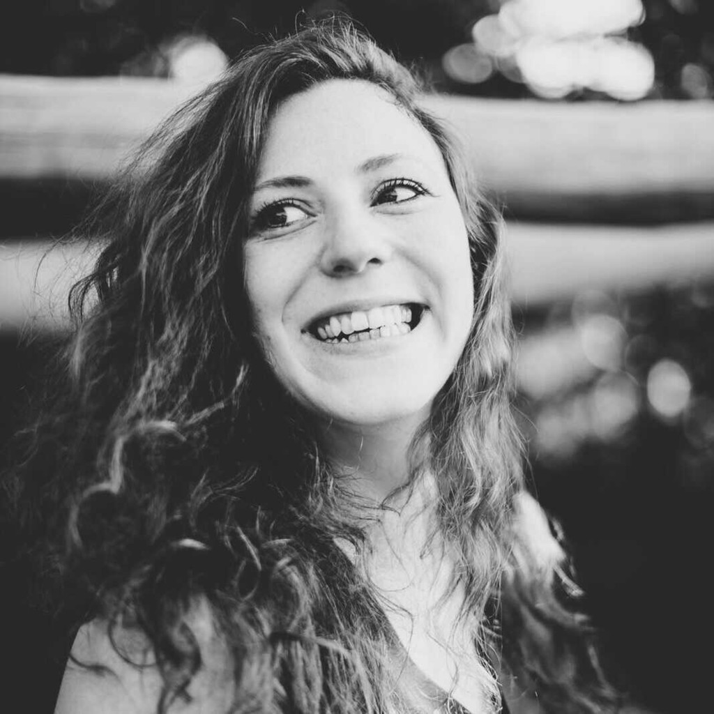 kamedia interactive - Anna Kirsch, Beraterin Anna Kirsch ist Ihre Beraterin für E-Learning und Lernplattformen bei kamedia